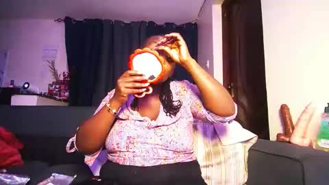 Snapshot of lulu_sparks1 chatting on 02.06.26 lulu_sparks1 online show from 02.06.26