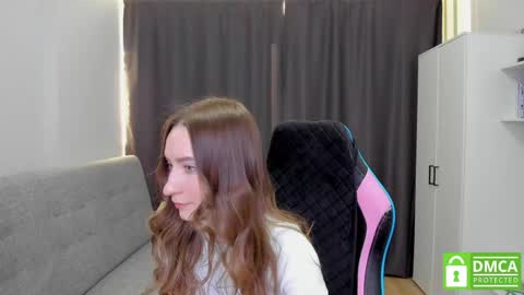 Naya online show from 04.25.26