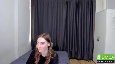 Snapshot of luminaya chatting on 07.24.26 Naya online show from 07.24.26