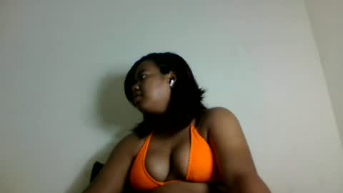 lumira_belle online show from 07.06.26