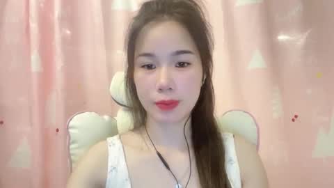 Snapshot of luna4739 chatting on 05.10.26 Luna online show from 05.10.26