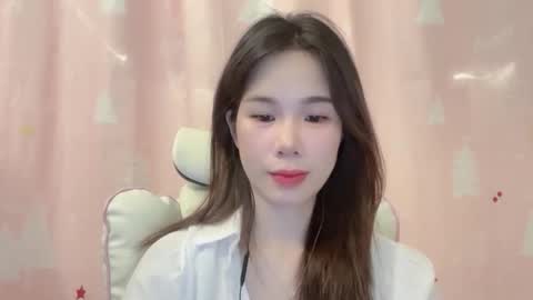 Snapshot of luna4739 chatting on 05.11.26 Luna online show from 05.11.26