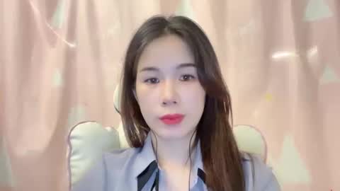 Snapshot of luna4739 chatting on 05.20.26 Luna online show from 05.20.26