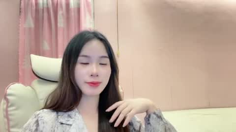 Snapshot of luna4739 chatting on 07.18.26 Luna online show from 07.18.26