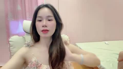 Snapshot of luna4739 chatting on 07.30.26 Luna online show from 07.30.26