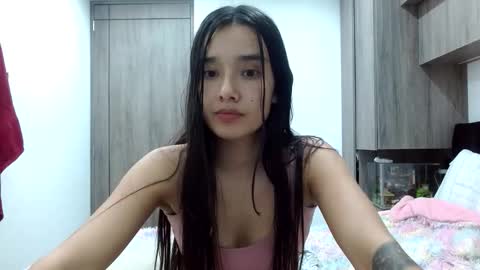Snapshot of luna777__777 chatting on 05.28.26 luna online show from 05.28.26