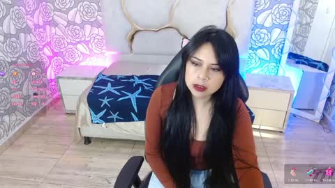 Snapshot of luna_1tay chatting on 04.07.26 luna_1tay online show from 04.07.26