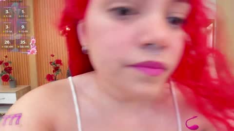 Snapshot of luna__vegga chatting on 05.29.26 Luna online show from 05.29.26