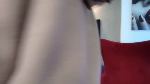 Luna And Titan  online show from 01.13.26