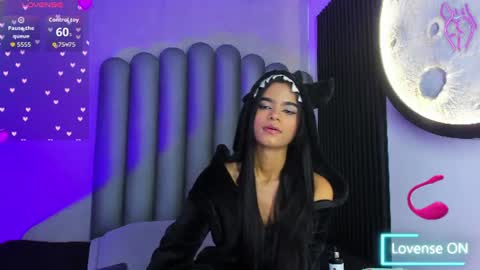 luna_bella_23 online show from 06.13.26