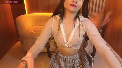 Follow me.. Live 1430 to 2100 online show from 06.11.26