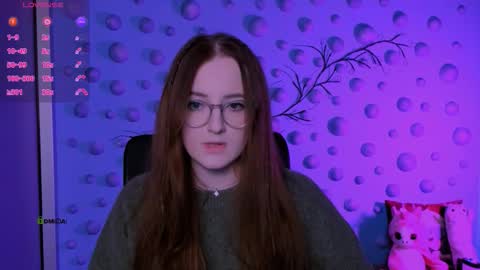 luna_berryy online show from 02.03.26