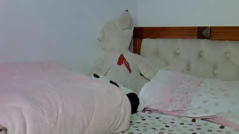 maskedmalkia online show from 06.04.26
