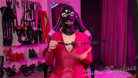 Luna Lovelace online show from 02.15.26