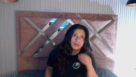 Snapshot of luna_miller28 chatting on 03.03.26 luna miller online show from 03.03.26