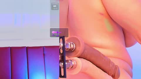 Snapshot of luna_monroe_ chatting on 04.21.26 online show from 04.21.26