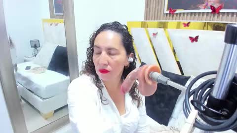 luna_naughty1 online show from 03.03.26