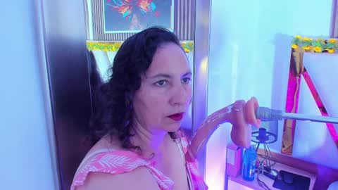luna_naughty1 online show from 06.18.26