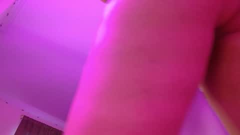 Snapshot of luna_rougets chatting on 03.18.26 Luna Rougets online show from 03.18.26