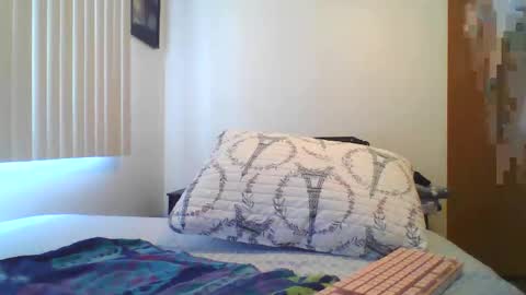 Snapshot of luna_samosienko chatting on 05.04.26 Luna Samosienko online show from 05.04.26