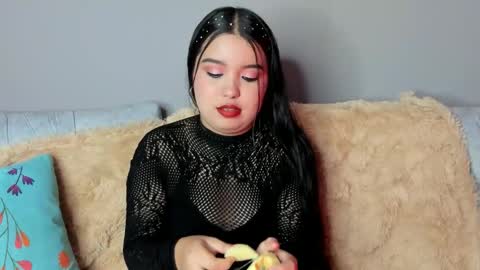 Luna  online show from 02.11.26