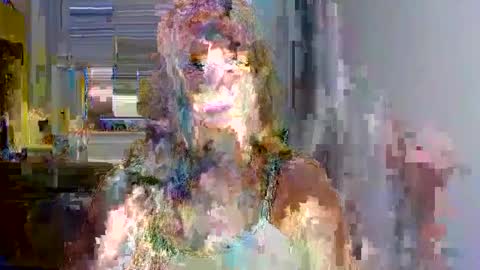 Snapshot of luna_xsensual chatting on 10.24.25 L U N A online show from 10.24.25