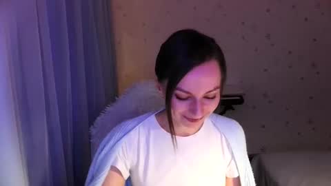 lunaa_bluee online show from 10.26.25