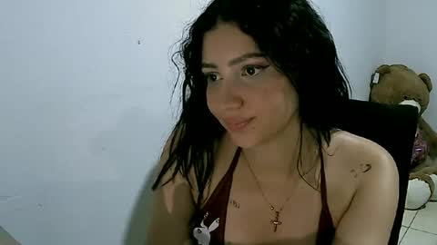 Snapshot of lunaa_sub chatting on 03.01.25 lunaa_sub online show from 03.01.25