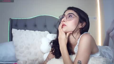 Snapshot of lunabloon chatting on 07.27.26 Luna online show from 07.27.26