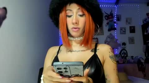 Snapshot of lunacristal_moon chatting on 07.05.26 lunacristal_moon online show from 07.05.26