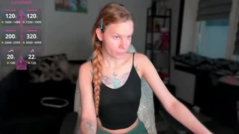 Snapshot of lunacyy chatting on 02.19.26 Britney online show from 02.19.26