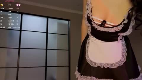 Luna online show from 10.18.25