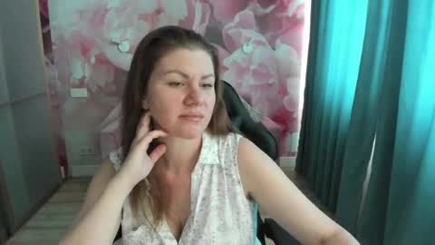 LunaKissi online show from 07.17.26