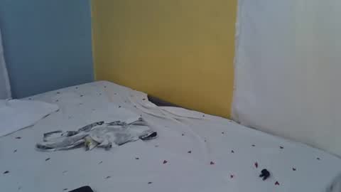 Snapshot of lunalove22_ chatting on 10.04.25 lunalove22_ online show from 10.04.25