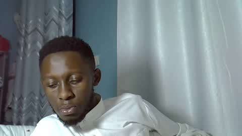 Snapshot of lunalove22_ chatting on 10.26.25 lunalove22_ online show from 10.26.25