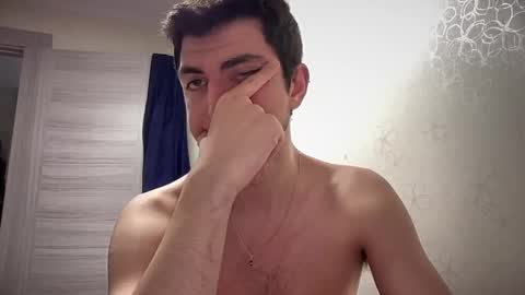 LunaPica online show from 01.05.25