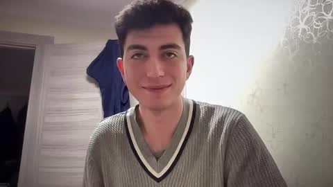 LunaPica online show from 01.26.25