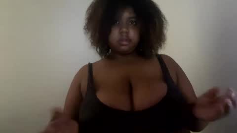 lunamoth00 online show from 02.13.26