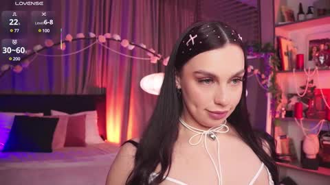 Luna  next streams Mon Fri Sat Sun 8pm-5am gmt0 online show from 02.12.25