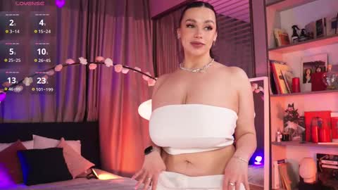 Luna  next streams Mon Fri Sat Sun 8pm-5am gmt0 online show from 03.03.25