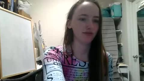 Snapshot of lunapixie2020 chatting on 04.24.26 lunapixie2020 online show from 04.24.26