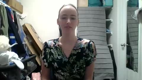 Snapshot of lunapixie2020 chatting on 05.20.26 lunapixie2020 online show from 05.20.26