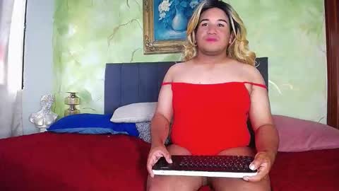 Snapshot of lunar_shade chatting on 02.13.26 jesus online show from 02.13.26