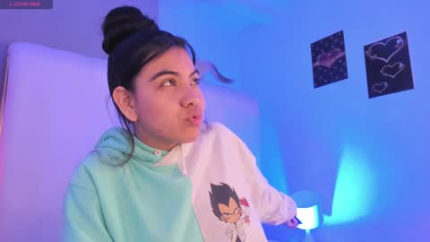 Snapshot of lunariddle chatting on 12.09.24 .. .. online show from 12.09.24