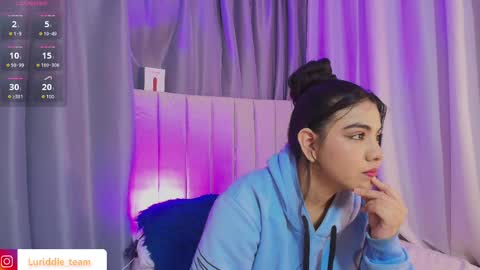  Luna  online show from 03.11.25