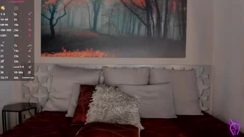 Luna Ruso  online show from 03.09.25