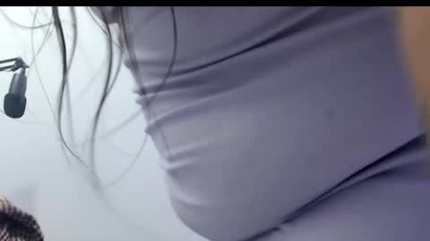 Snapshot of lunasexgirl69 chatting on 11.23.25 luna online show from 11.23.25