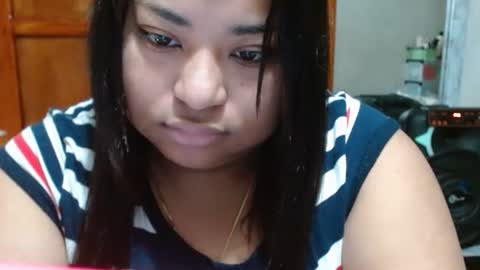 Snapshot of lunaticccccc chatting on 11.05.25 Luna follow me on Instagram online show from 11.05.25