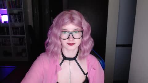 LunaXcherry online show from 03.25.26