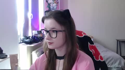 LunaXcherry online show from 06.07.26